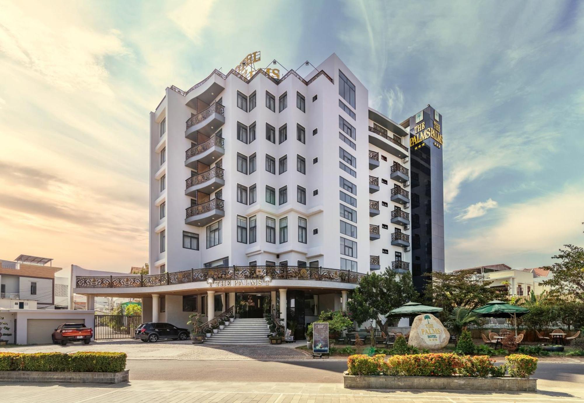 The Palms Hotel By Hmg Фан Тиет Екстериор снимка